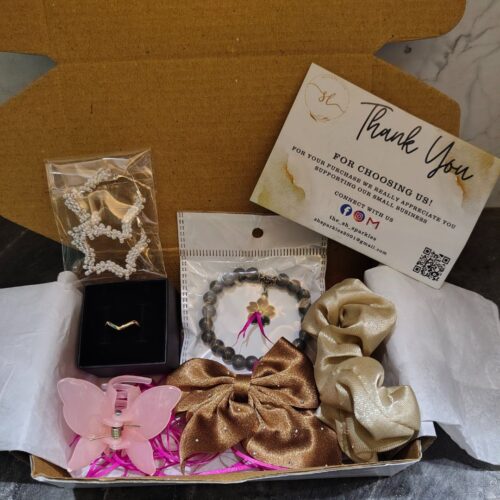 Jewellery Hamper @249