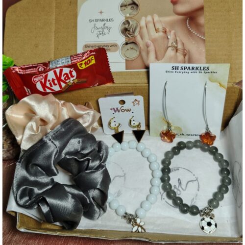 Friendship Day Hamper @249