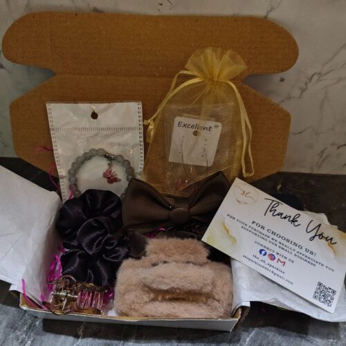 Jewellery Hamper @249