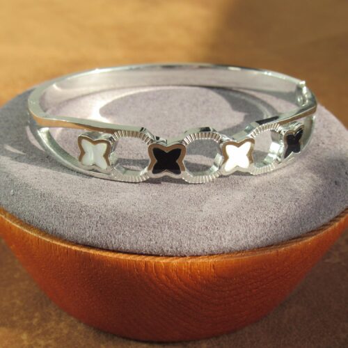 Silver Petal Bracelet